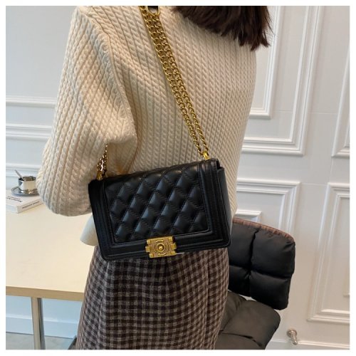 Autumn and winter retro bags 2024 new bags women's fashion rhombus chain crossbody bag high-end single shoulder small square bag