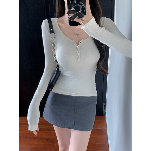 American hot girl half-open collar long-sleeved T-shirt with basic design and slim fit top