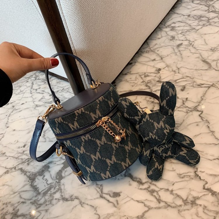 Korean fashion small bag for women spring new trendy internet celebrity handbag versatile shoulder crossbody bag bucket bag