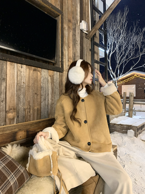 Fur all-in-one jacket for women 2024 new autumn and winter short loose lambswool thick top for little people