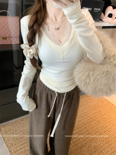 White lace bottoming shirt for women autumn and winter new style brushed slim knitted top