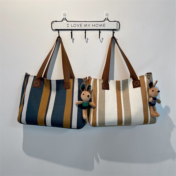 2024 new trendy shoulder bag large capacity multi-layer canvas casual handbag outdoor knitted fashion tote bag
