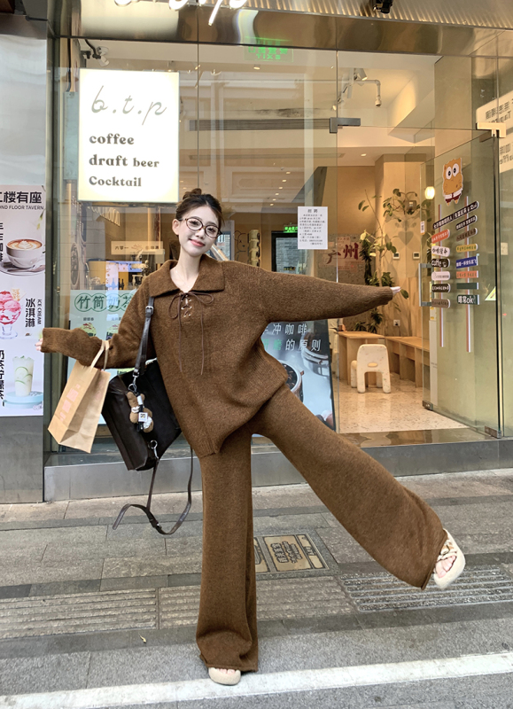 Loose and lazy knitted suit for women autumn and winter fashionable warm two-piece set for small people