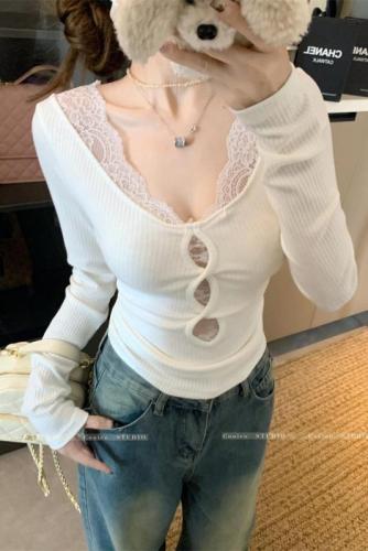 Hot girl's pure desire inner wear lace stitching hollow long-sleeved T-shirt feminine slim crop top