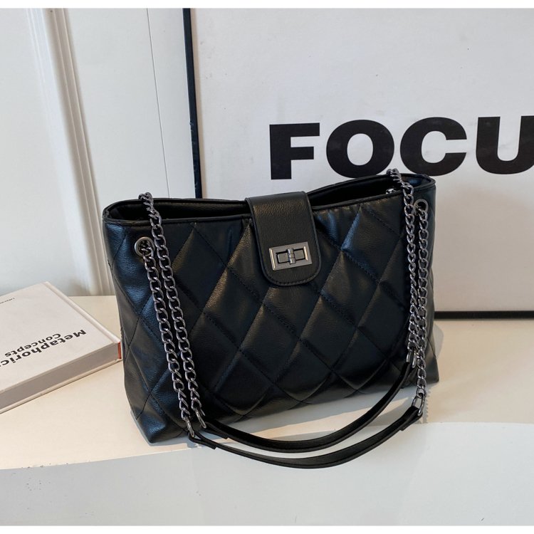 Cross-border diamond chain bag women's tote bag large capacity autumn can be worn crossbody 2024 new shoulder bag commuter bag