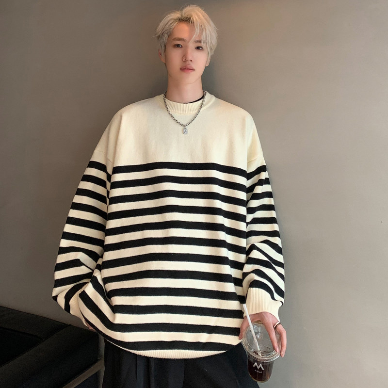 Autumn striped contrast color sweater for men, long-sleeved bottoming shirt with a round-neck sweater from the trendy brand