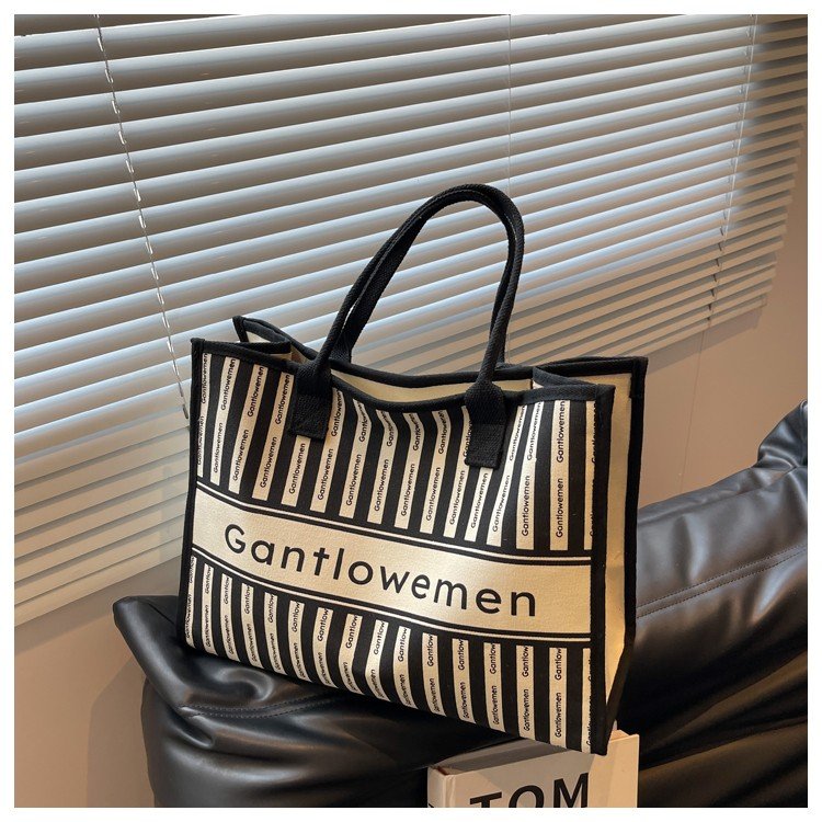European and American fashion large-capacity letter tote bag Internet celebrity popular versatile commuter shoulder bag portable canvas bag wholesale