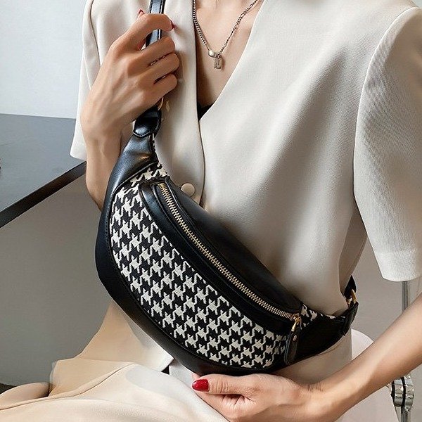 Plaid Chest Bag Women's Small Bag New Trendy Korean Version Versatile Crossbody Bag Women's Fashion Internet Celebrity Niche Crossbody Bag
