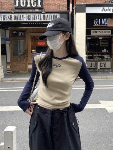 Autumn and winter Korean style contrasting color slim-fit pullover letter embroidery design long-sleeved inner T-shirt women's top