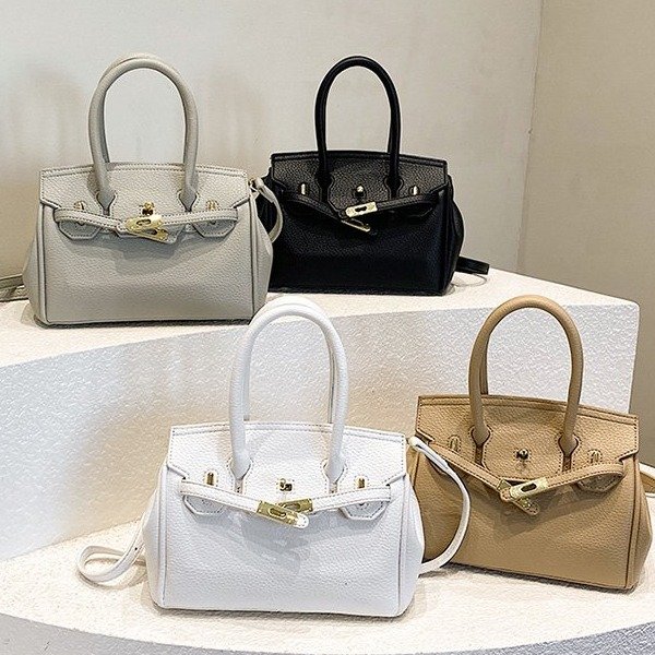 Large-capacity bag women's bag summer versatile new trendy high-end crossbody bag crocodile pattern portable platinum bag