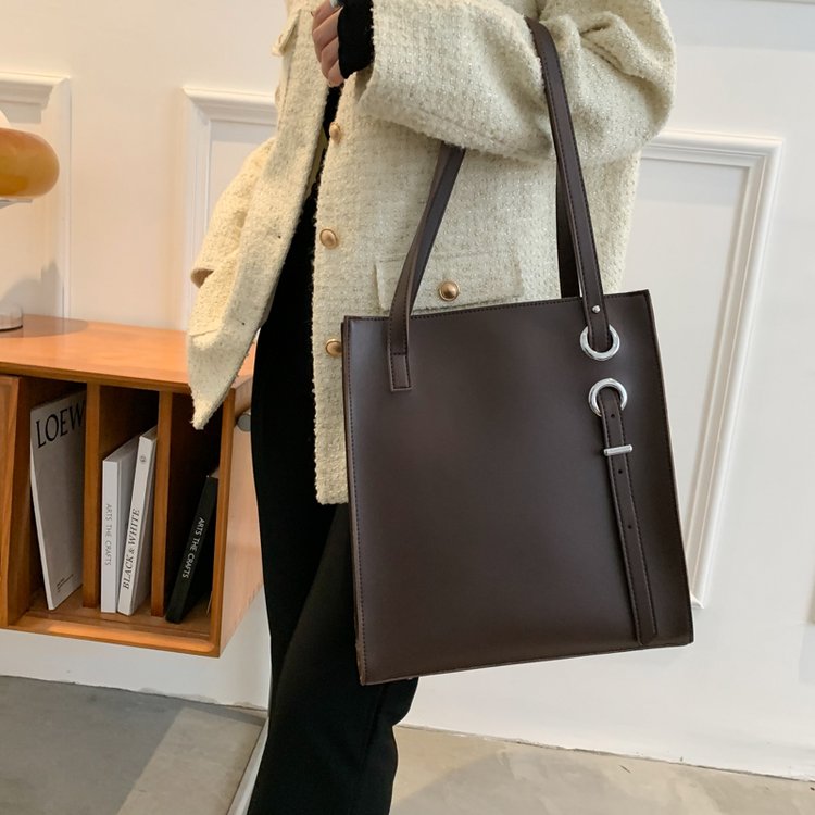 2024 New Design Fashion Soft Leather Women's Bag Versatile Handheld Tote Bag Large Capacity Retro Commuting Shoulder Bag