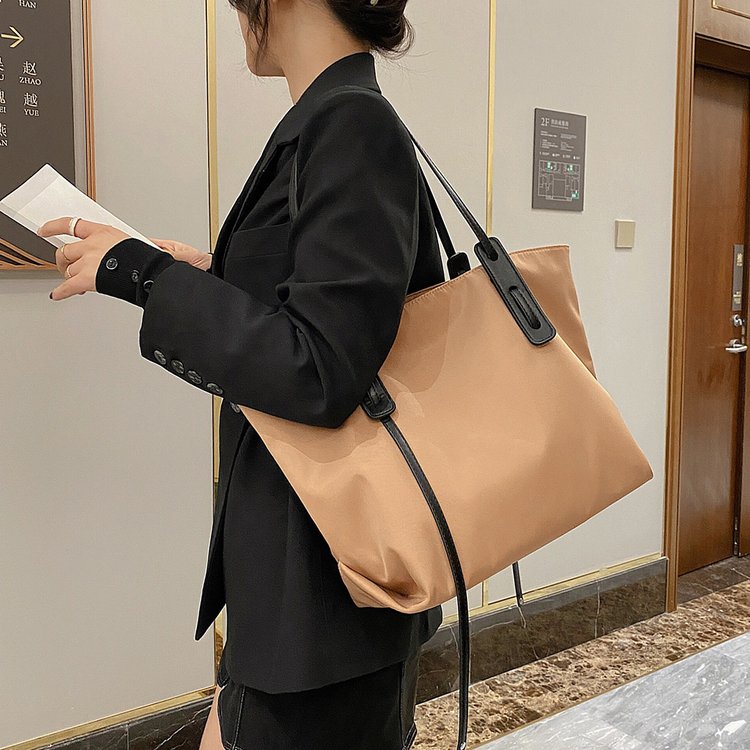 Simple women's bag, new style women's fashion tote bag, portable casual shoulder bag, nylon Oxford cloth large capacity bag