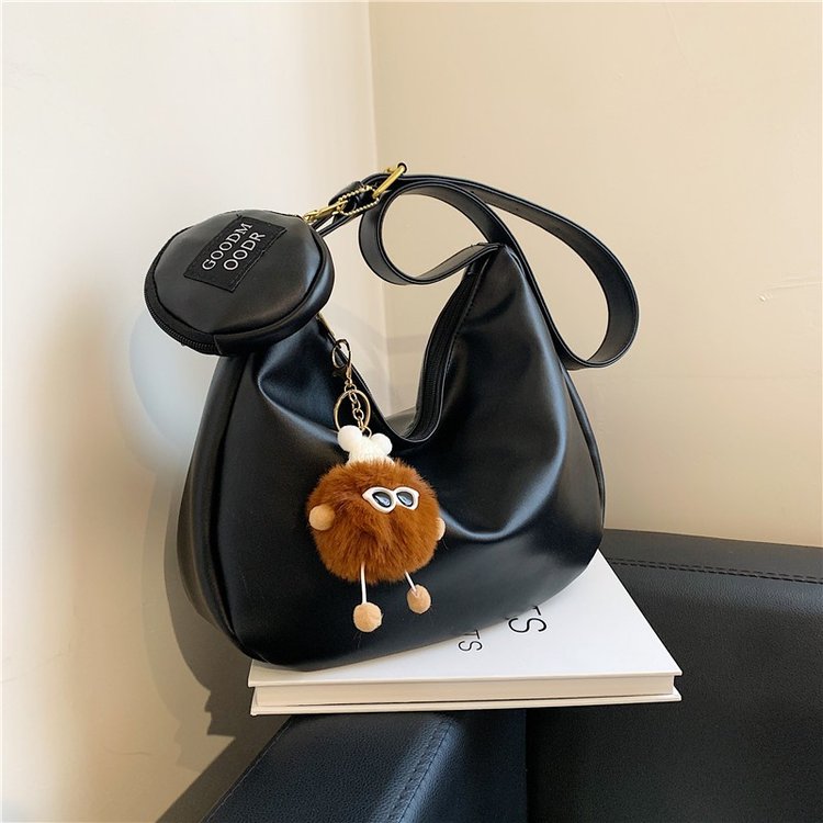 Design bag women's large capacity 2024 new trendy fashion single shoulder crossbody bag women's niche commuter dumpling bag