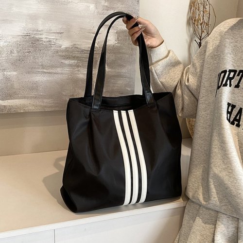Autumn new Korean style striped shoulder bag nylon women's bag fashionable large capacity handbag commuting versatile tote bag