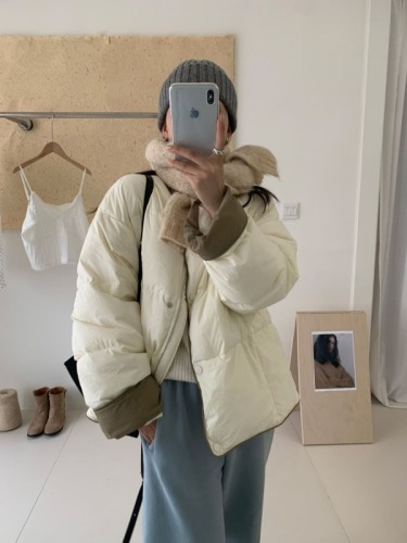 Down jacket for women 2024 winter Korean version contrasting color round neck small man jacket simple loose light warm jacket