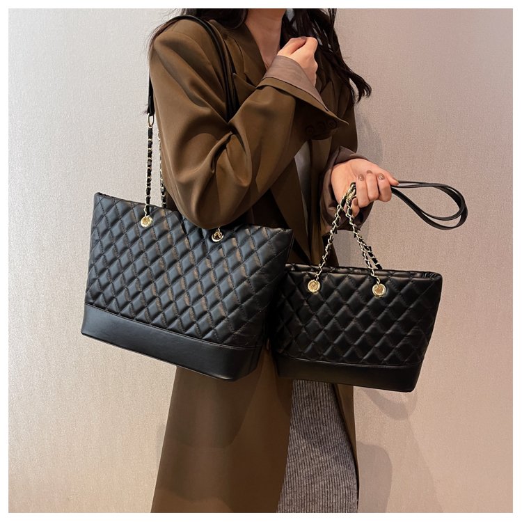 Big bag 2024 new shoulder bag large capacity women's fashion rhombus chain portable tote bag simple crossbody bag