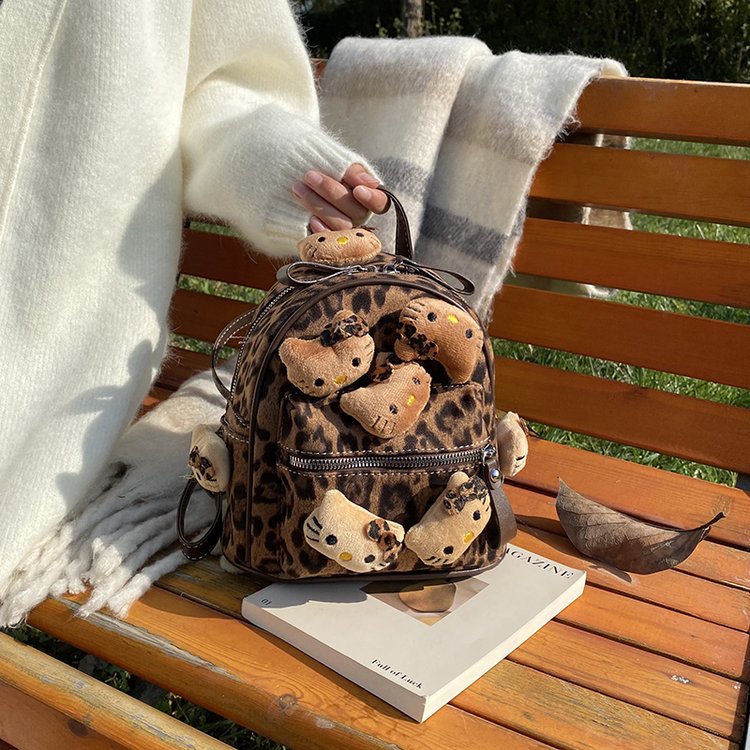 Plush leopard print cat backpack kitty cat retro mini storage bag commuting travel hot girl small backpack
