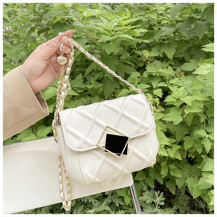 Viney small bag 2024 new trendy genuine leather fashion versatile women's bag high-end explosive chain crossbody bag for women