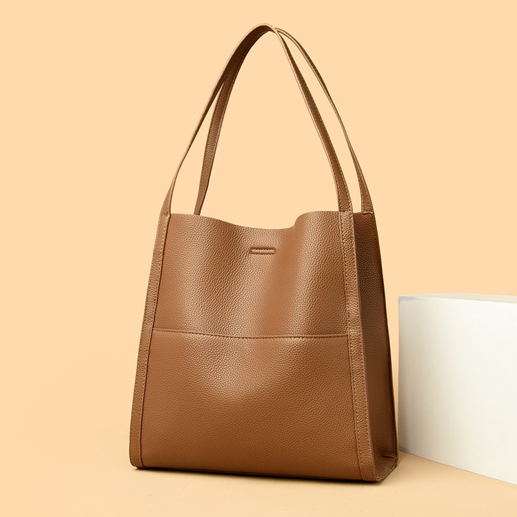 IN BLUE fry large capacity!  Commuting B Basics Versatile Simple Wide Shoulder Strap Bucket Bag Single Shoulder Crossbody Bag