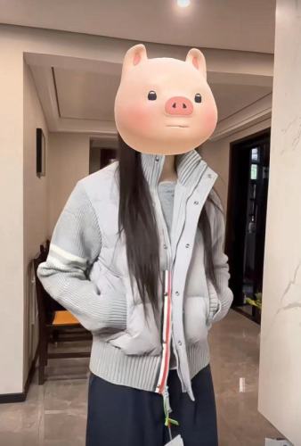 Korean college style design splicing knitted cotton jacket for men and women in autumn and winter, unique and chic stand-up collar, light cotton jacket