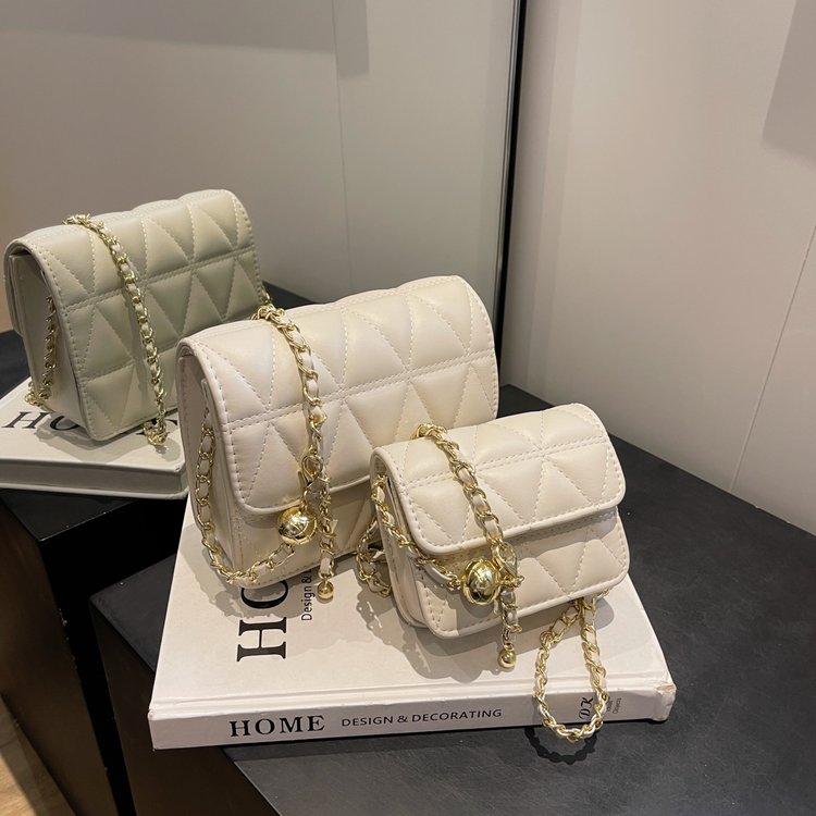 Diamond embroidered thread bag for women 2024 summer new versatile chain bag crossbody bag high-end mini square bag for women