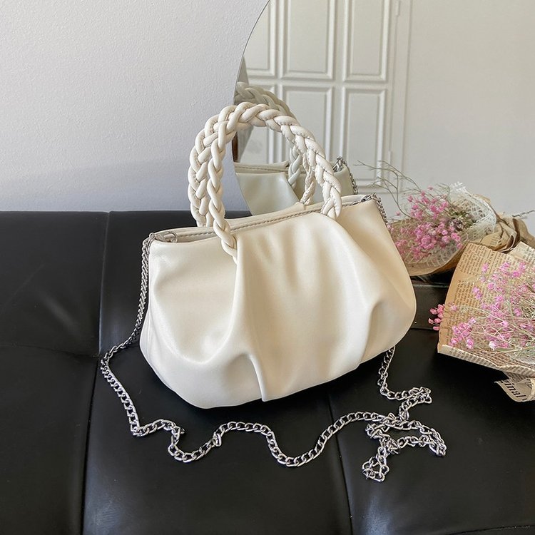 Niche design this year's popular hand-held small bag for women spring and summer 2024 new high-end chain shoulder crossbody bag