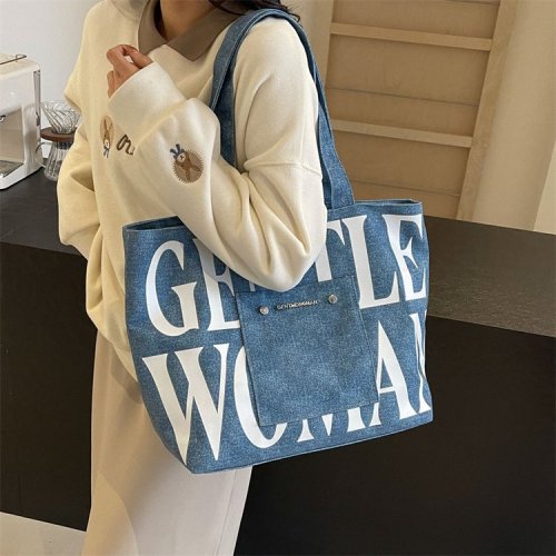 2024 New Single Shoulder Canvas Bag Large Capacity Letters Western Style Student Class Literary Tote Bag Fashion Shopping Bag