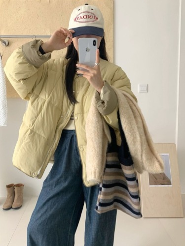 Down jacket for women 2024 winter Korean version contrasting color round neck small man jacket simple loose light warm jacket