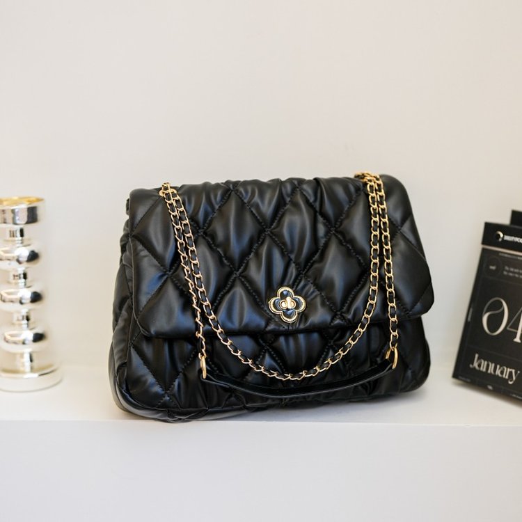2024 Winter New Women's Bag Chain Bag Commuting Simple Versatile Bag Fashion Embroidered Diamond Bag