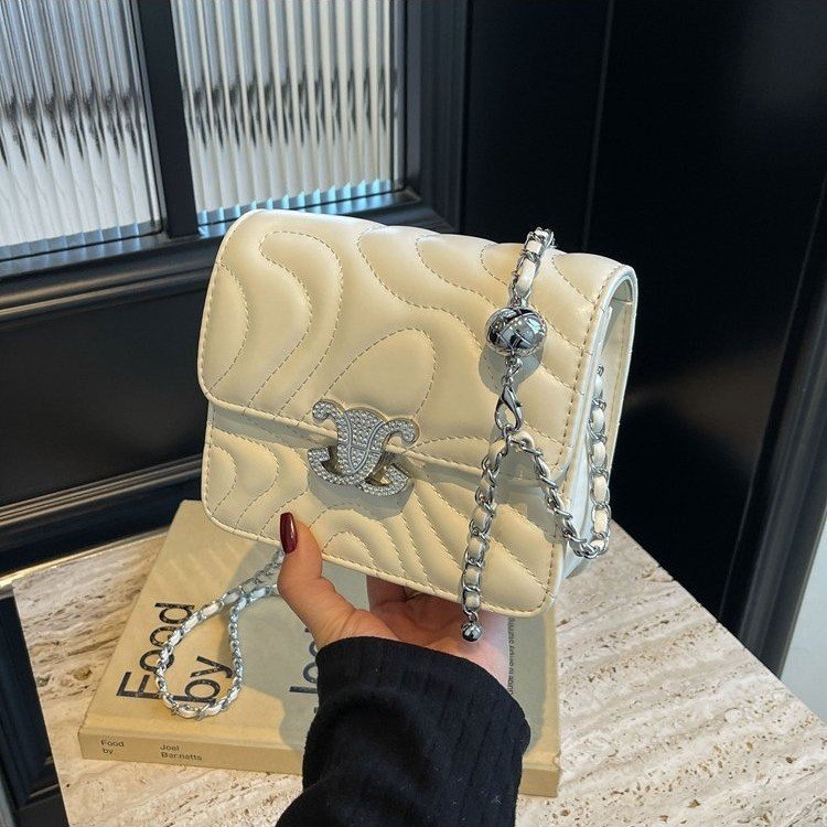 High-end textured small bag for women 2024 new style this year's popular mini versatile rhombus chain bag popular crossbody bag