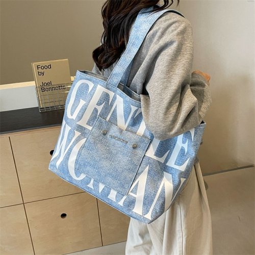 2024 New Single Shoulder Canvas Bag Large Capacity Letters Western Style Student Class Literary Tote Bag Fashion Shopping Bag