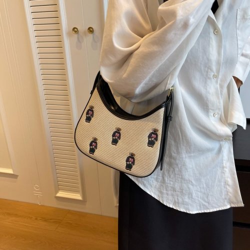 Wholesale Internet celebrity embroidered bear niche design new women's bag trendy popular versatile underarm single shoulder crossbody bag