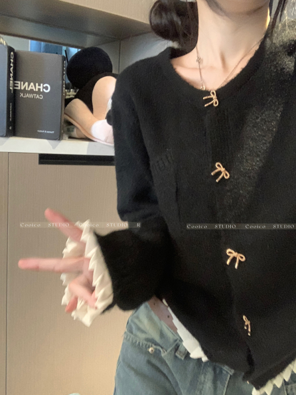 Korean style fungus hem stitching slimming short knitted cardigan jacket