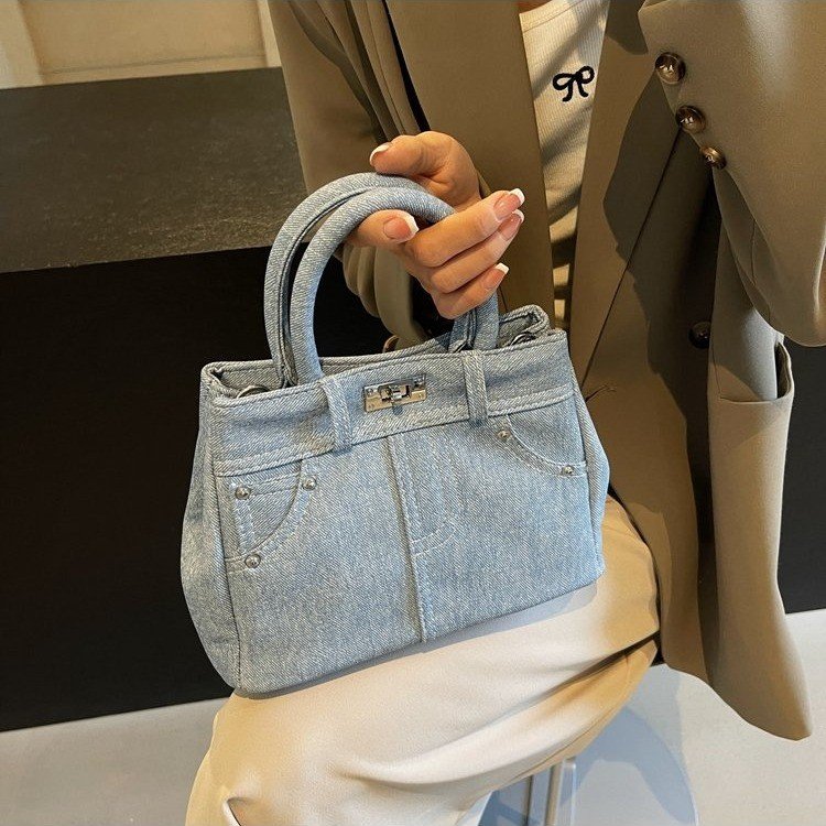 High-end soft leather bucket bag women's 2024 new versatile fashion chain bag rhombus small fragrance style crossbody bag