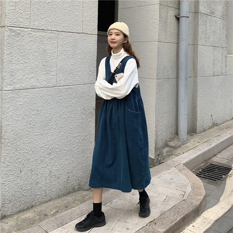 New French retro corduroy suspender skirt loose age-reducing mid-length two-piece set