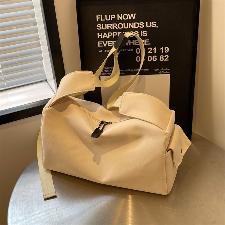 Solid Color Casual Canvas Gym Bag Sports Versatile Crossbody Bag 2024 New Simple Broadband Shoulder Pillow Bag