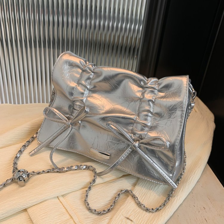 High-end niche ballet style bag women's 2024 new fashion versatile crossbody bag commuter shoulder underarm bag