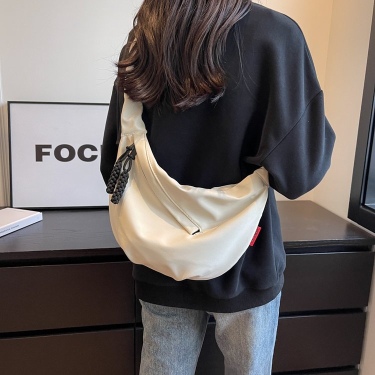 Nylon bag women's large capacity 2024 new summer versatile shoulder crossbody bag high-end popular dumpling bag