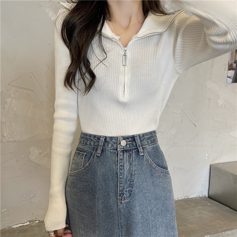 Knitted sweater bottoming small long-sleeved T-shirt women's thin short early spring autumn and winter top high collar 2024 new style