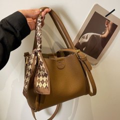 Handbags for Women 2024 New Spring and Summer Niche Bucket Bags Commuting Versatile Shoulder Crossbody Bags Popular Women's Bags