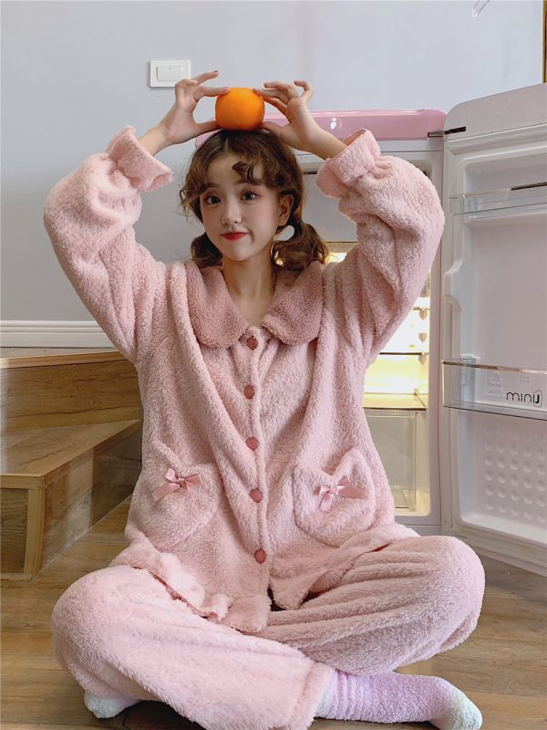 Coral velvet pajamas for women that can be worn outside in winter, Korean style plus velvet thickened pajamas, home wear suits for women
