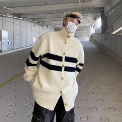 Knitted cardigan men's Korean style trendy striped color matching handsome 2023 winter new isn sweater