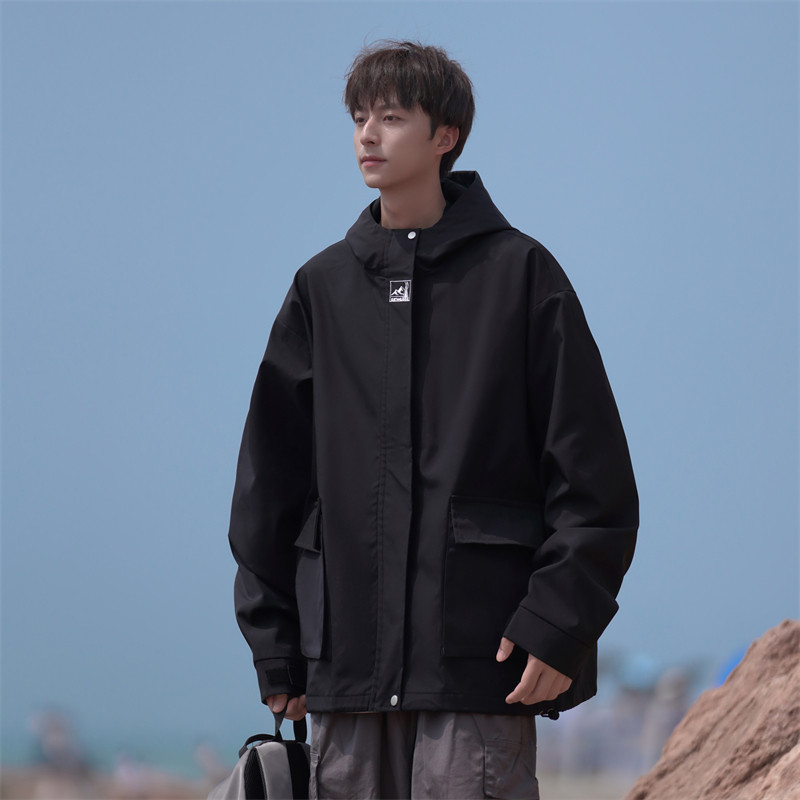 Spring new high quality large size waterproof hooded jacket men's loose embroidered jacket