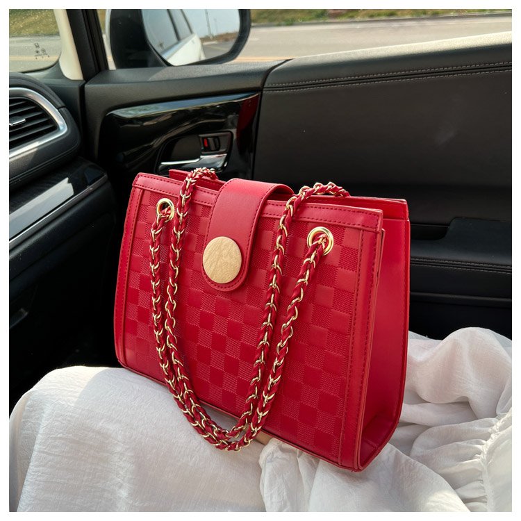 Red wedding bag for women 2024 new style niche large capacity single shoulder crossbody bag wedding with new Hengming