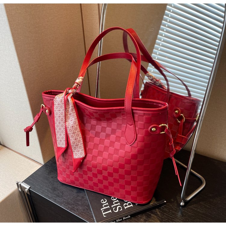 Wedding Bag Large Capacity Bag Ladies New Style Bridal Bag Commuting Shoulder Bag Versatile Internet Celebrity Tote Bag