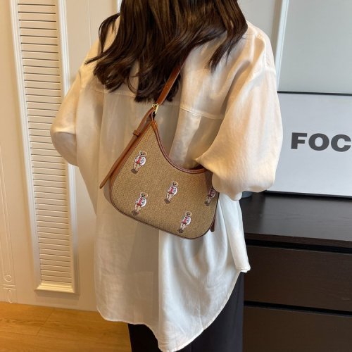 Wholesale Internet celebrity embroidered bear niche design new women's bag trendy popular versatile underarm single shoulder crossbody bag