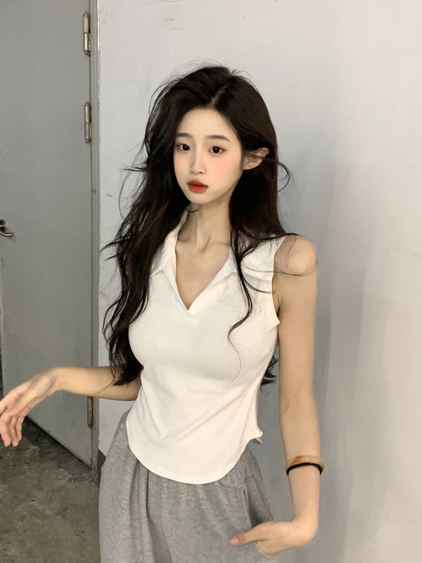 Real shots and real prices ~ Pure lust style lapel sleeveless bottoming vest for women with short tops for hot girls