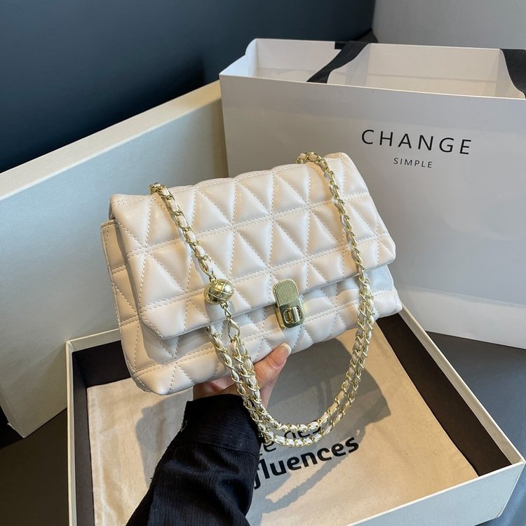 This year's popular bags for women are versatile, 2024 new Internet celebrity fashion design rhombus chain bag popular crossbody bag