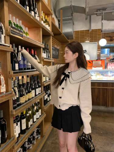 Sweet girl doll collar knitted cardigan sweater