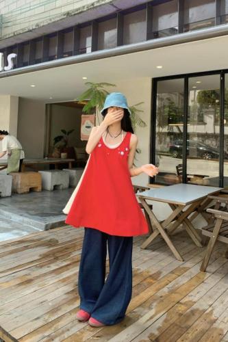 Actual shot of gentle style floral fake two-piece suspender skirt Korean style sleeveless vest top